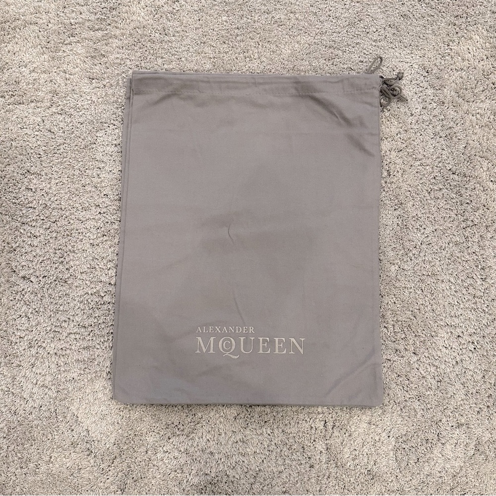 🆕 Alexander McQueen Dustbags (x4)